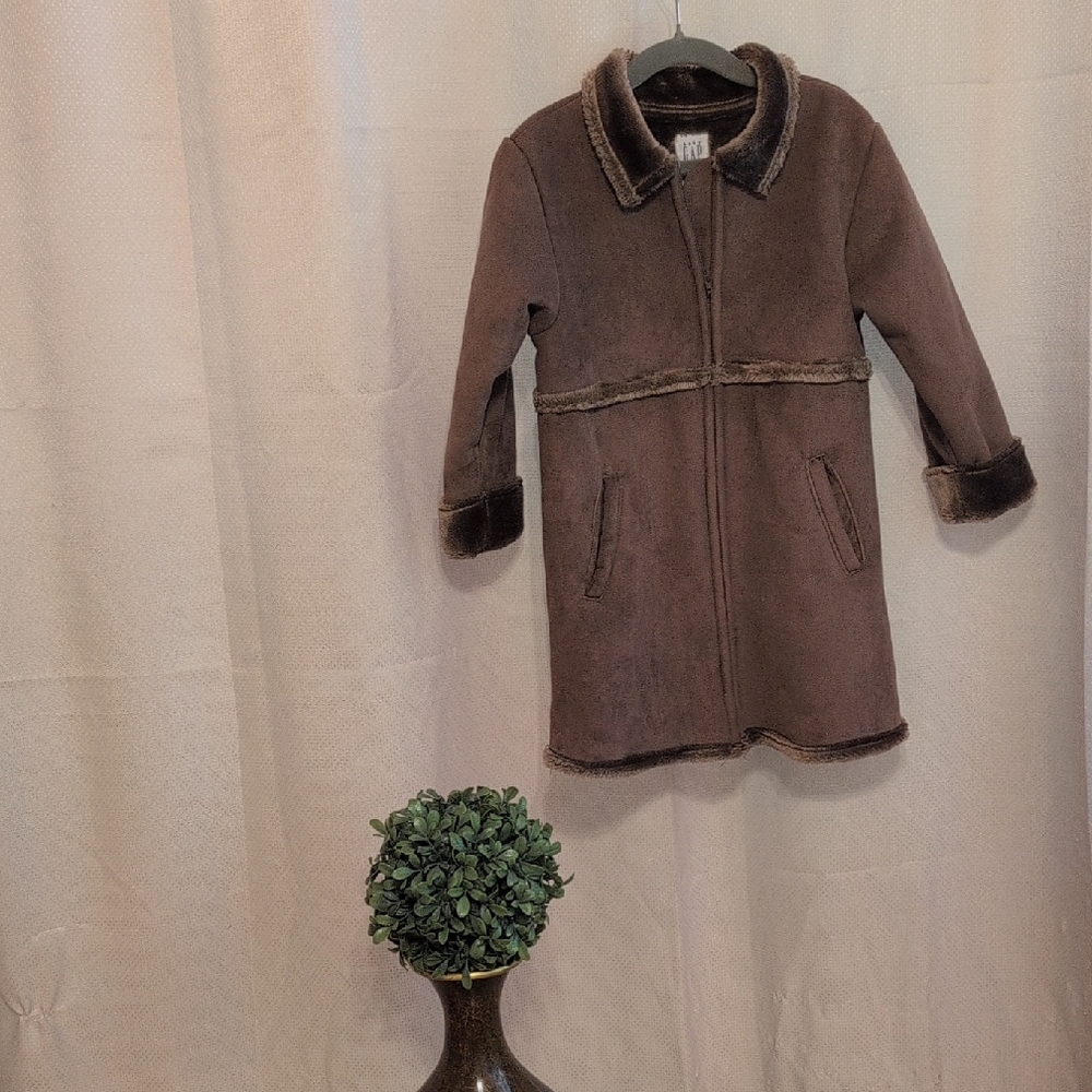 Baby GAP Brown Faux Suede Coat with Faux Fur Size 4 Years